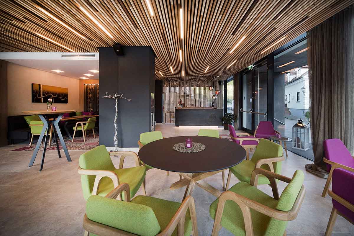 Hotel-Lounge-Austria